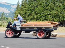 WAAAM driving their 1919 Samson 1.25 Ton Truck.