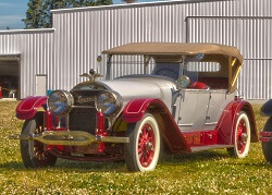 WAAAM's Locomobile out for a drive.