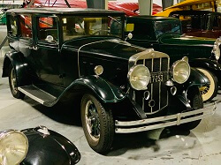 WAAAM's 1929 Franklin Model 135 Sedan on the display floor at the museum.